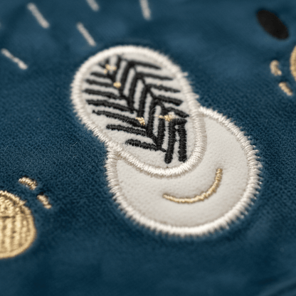 10 Piece Newborn Essential Starter Set - Complete Baby Gift Bundle - Comfort Cubz