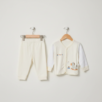 Soft cotton baby outfit set for daily wear