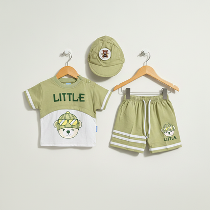 Soft newborn clothing bundle for baby gifting