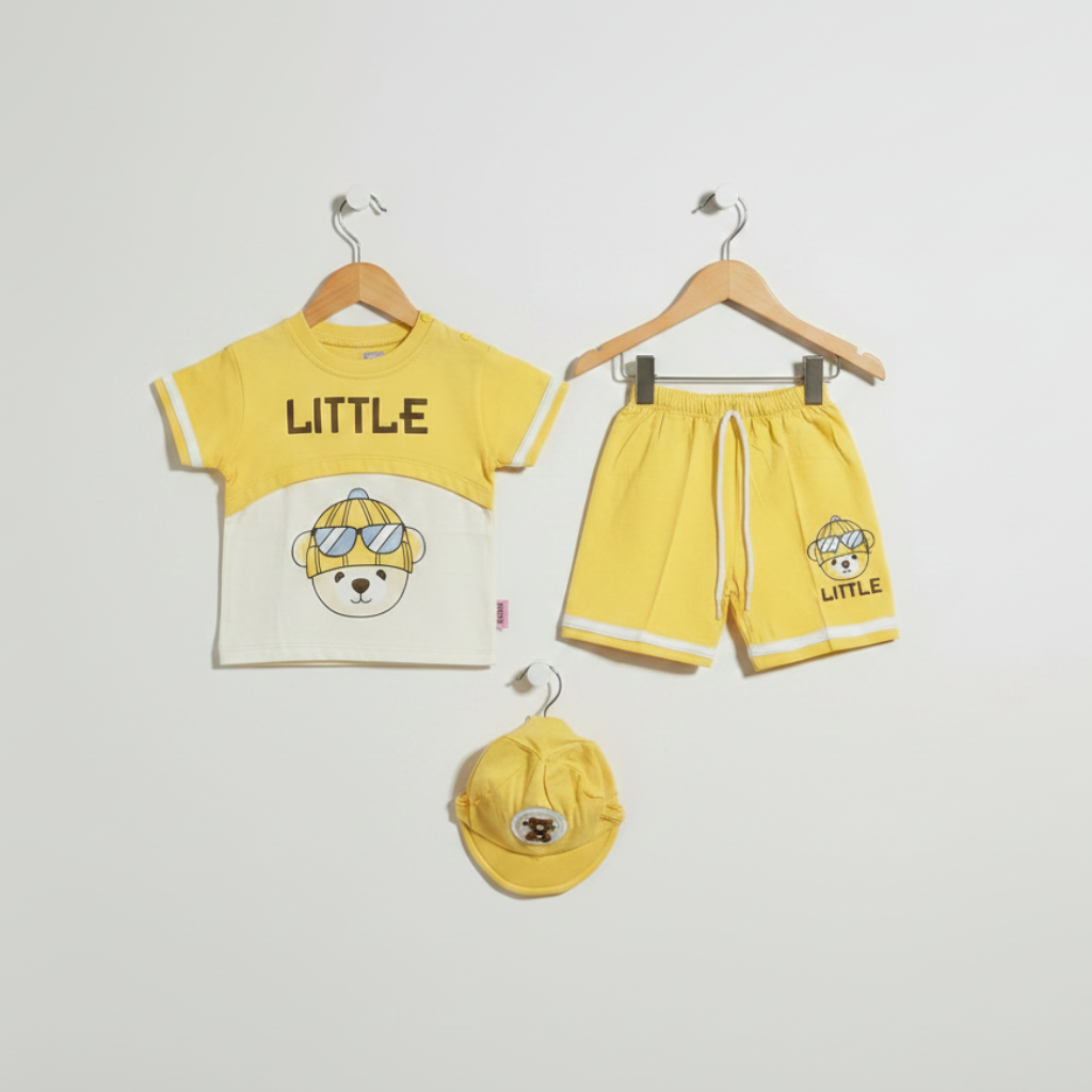 Newborn 3-piece set with shirt shorts and cap