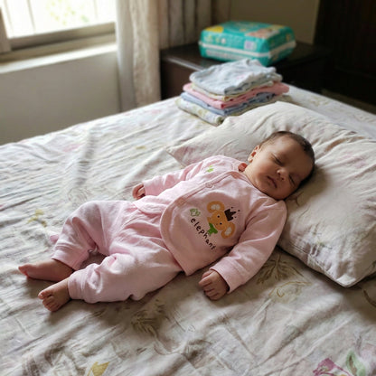 Newborn 2 - Piece Soft Cotton Set - Adorable Outfit for 0 - 6 Months - Comfort Cubz