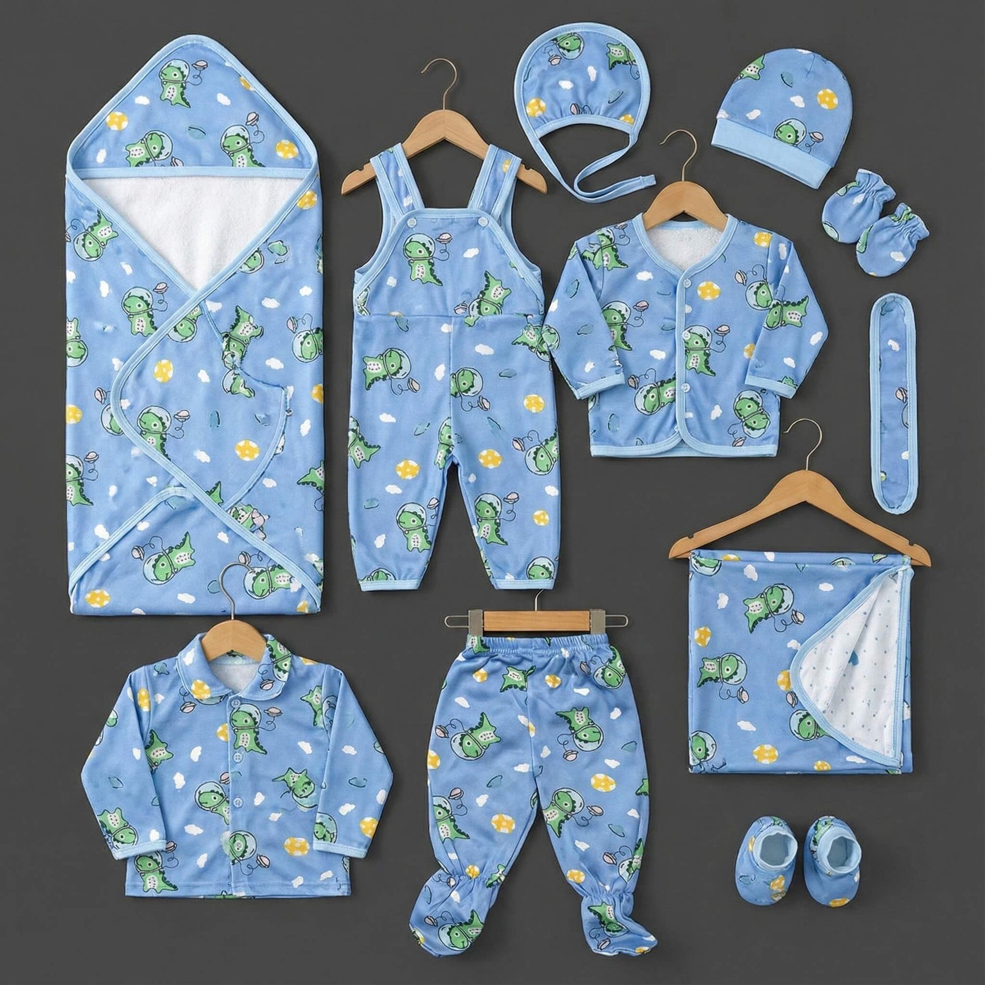 Premium 11 - Piece Baby Starter Set - Complete Newborn Essentials 0 - 3 Months - Comfort Cubz