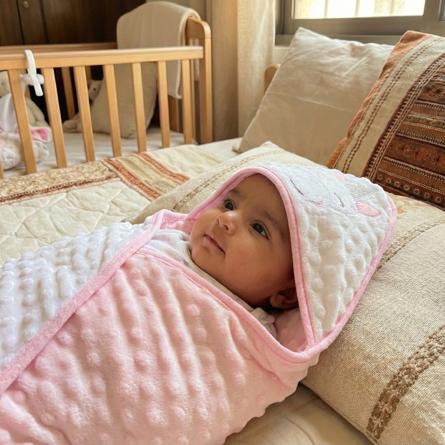 Premium Hooded Baby Shawl - Ultra Soft Bath Towel Blanket for Newborn & Infants - Comfort Cubz